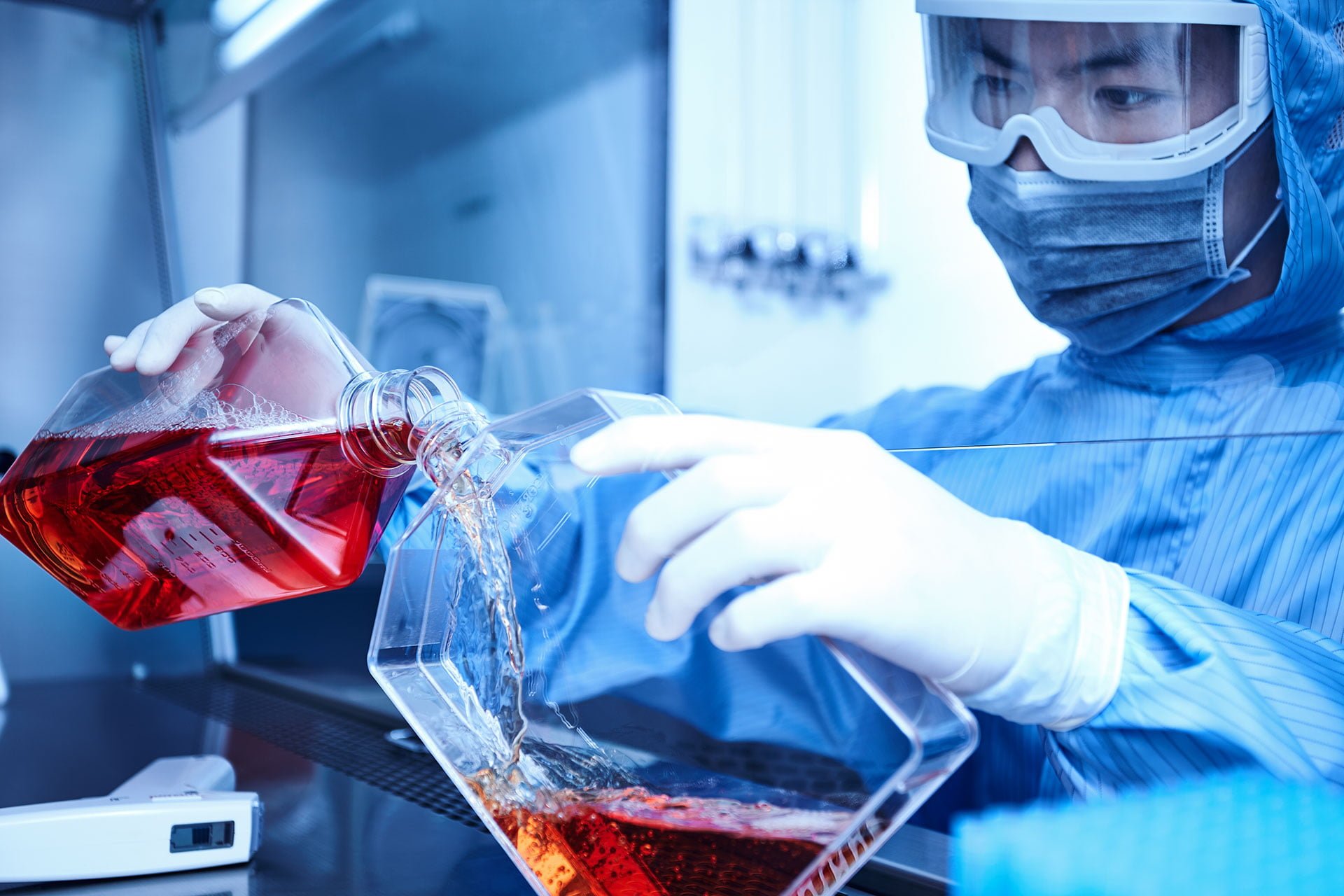 CarsGen corporate photography on-location in their labs in shanghai. Shanghai photo studio specialized in corporate photography.