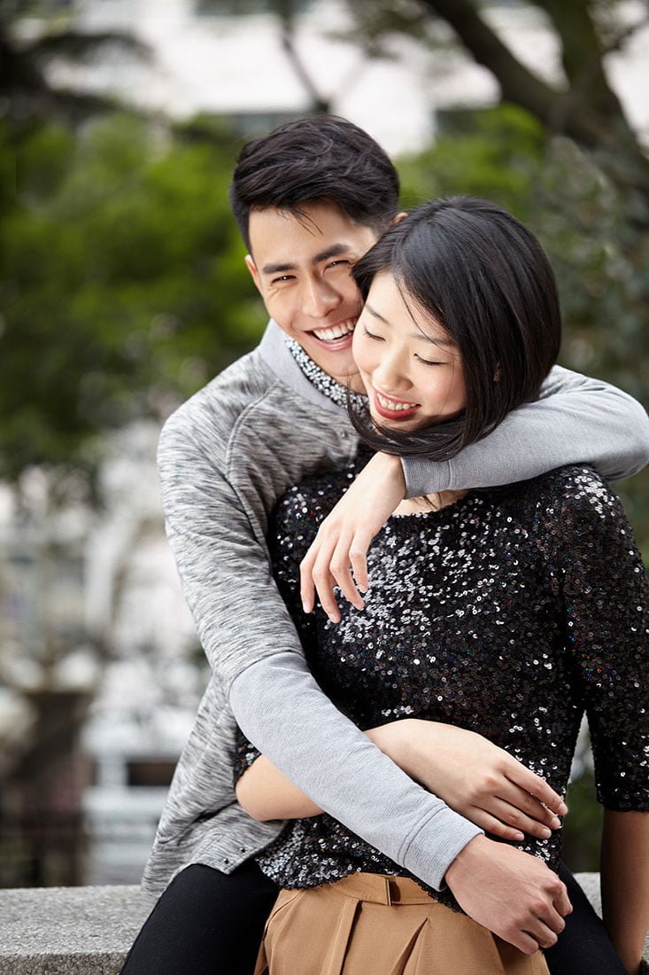 Jeremy and Xiaohe posing for a fashion lifestyle editorial. Shanghai photo studio specialized in lifestyle photography.