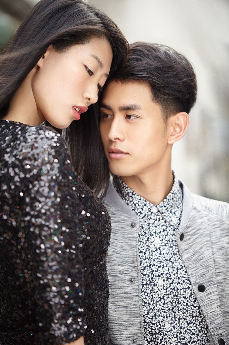 Jeremy and Xiaohe posing for a fashion lifestyle editorial. Shanghai photo studio specialized in lifestyle photography.